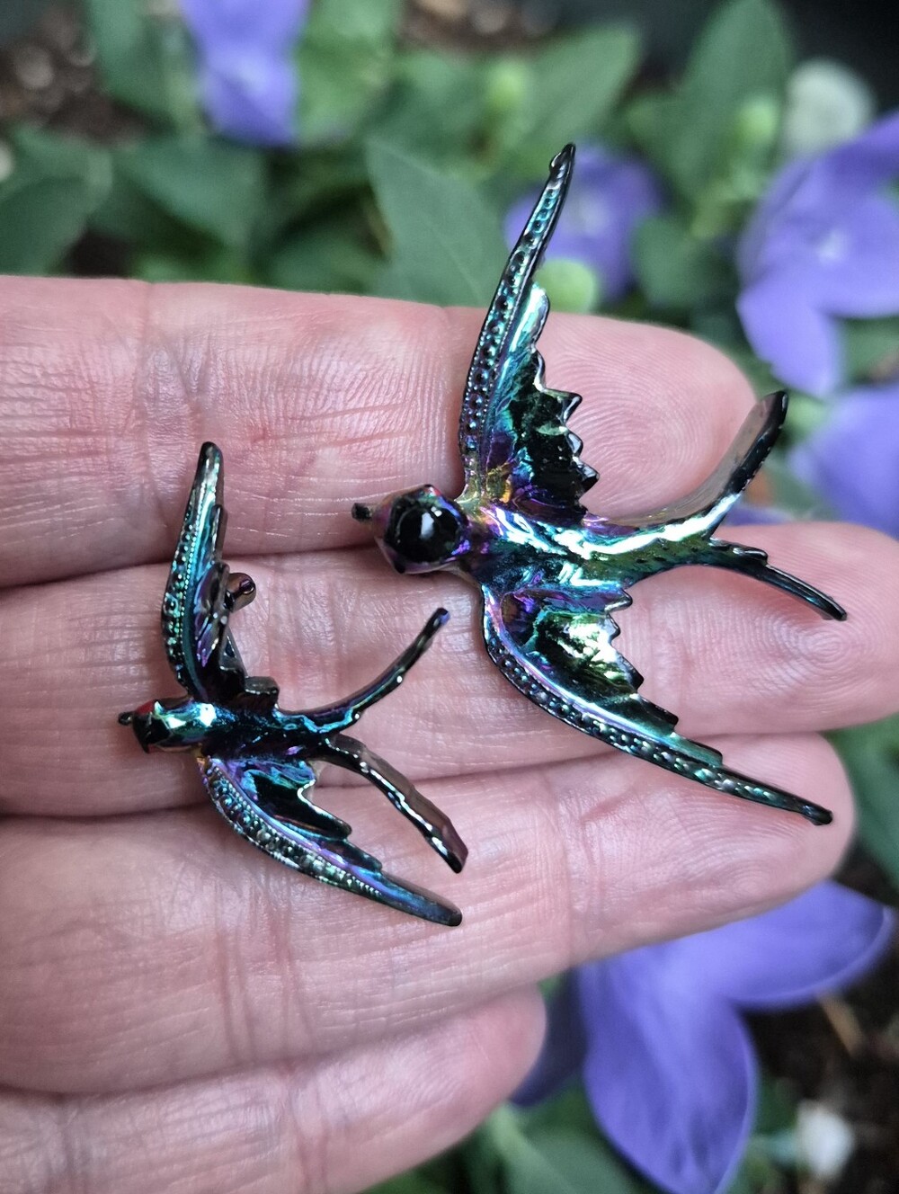 Vintage Lot Of 2 Scatter Pins Swallow Bird Brooch Iridescent Oil Slick